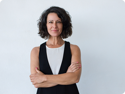 Esperta di trading di Veltaronixsis